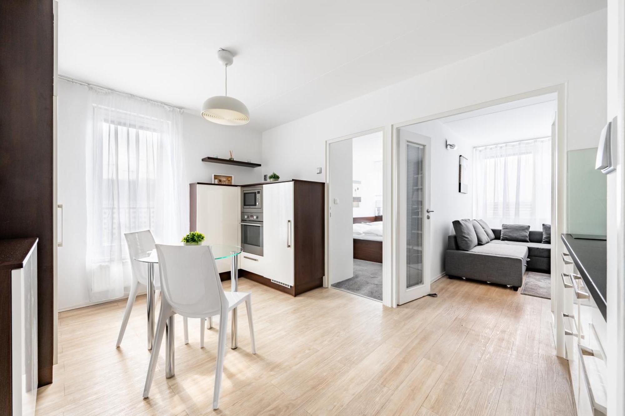 Family Apartment Praha Bagian luar foto